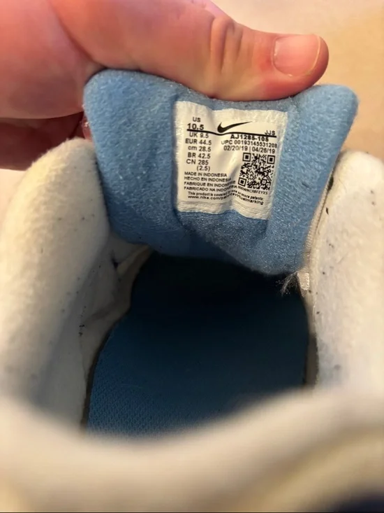 Nike Air Max Men's Athletic Shoes White Navy Sky Blue - Picture 4 of 5